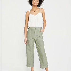 CROPPED WIDE-LEG MILITARY PANTS